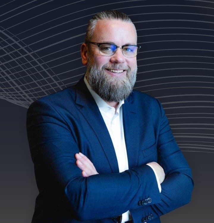 Mark C. Reinold, Fondatore e amministratore delegato